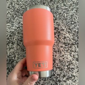 30 oz Yeti Tumbler